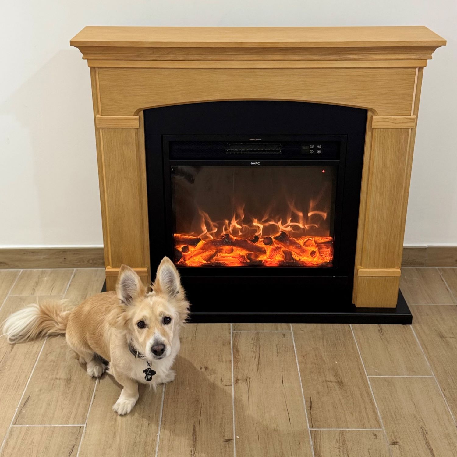 CAMINO-SIENA-ROVERE-ambientata - SINED | Pool Showers | Garden Chaise Lounge | Electric Fireplaces | Infrared Heaters