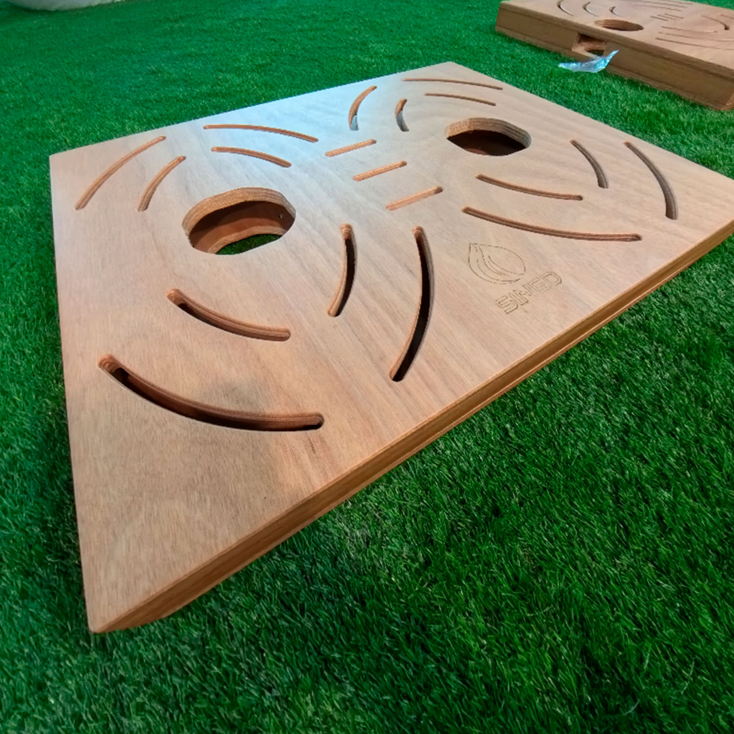 PEDANA-C-BOX-DOPPIA-2 - SINED | Pool Showers | Garden Chaise Lounge | Electric Fireplaces | Infrared Heaters