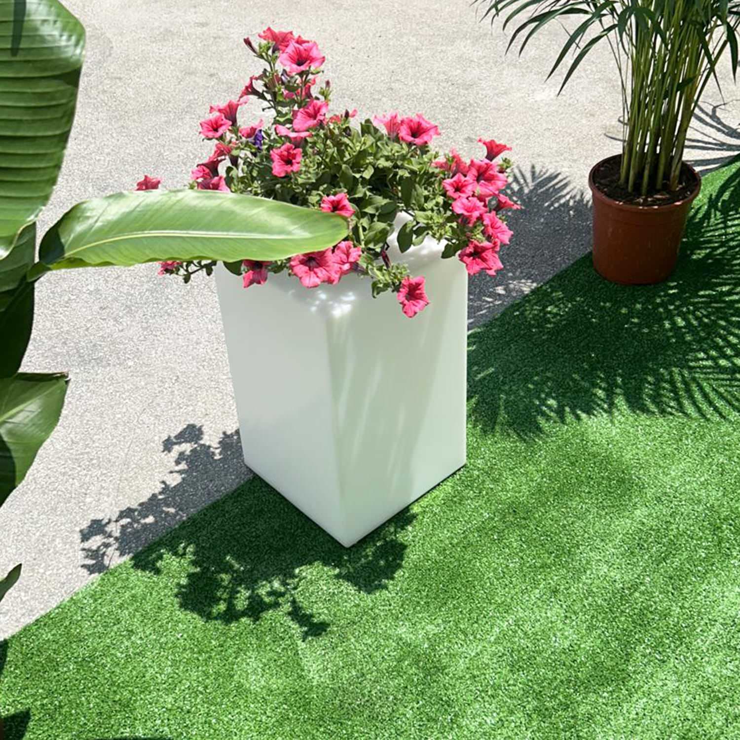 SGABELLO-LUMINOSO-PAR-6 - SINED | Pool Showers | Garden Chaise Lounge | Electric Fireplaces | Infrared Heaters